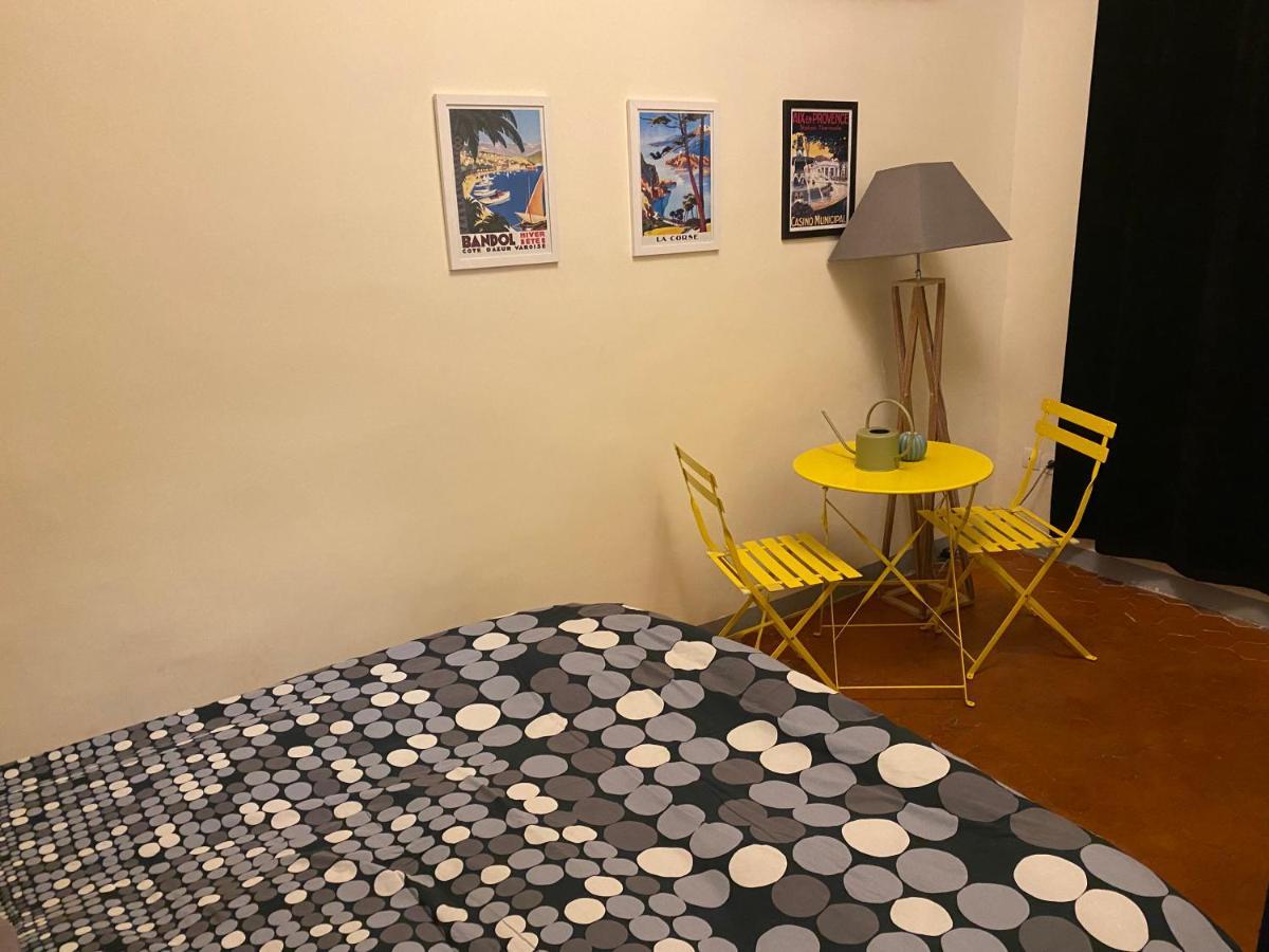 Appartement Climatise Dans Le Centre Historique D'Aix En Provence Экс-ан-Прованс Экстерьер фото